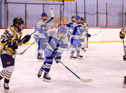 Thumbnail 2 in Braintree vs Malden Catholic (Hingham Showcase) photogallery.