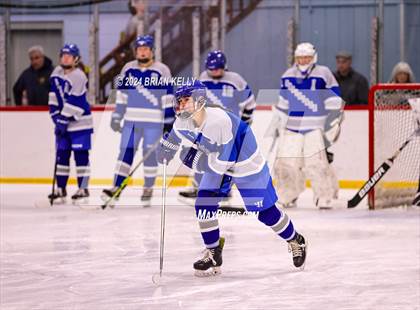 Thumbnail 3 in Braintree vs Malden Catholic (Hingham Showcase) photogallery.