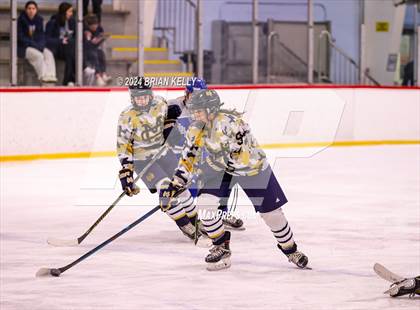 Thumbnail 1 in Braintree vs Malden Catholic (Hingham Showcase) photogallery.