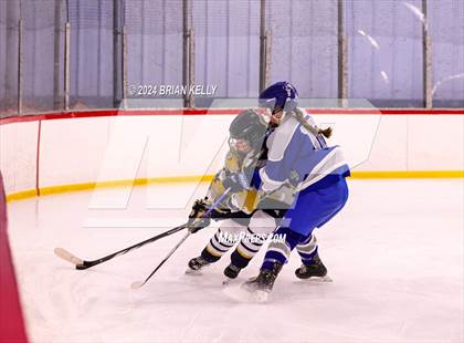 Thumbnail 3 in Braintree vs Malden Catholic (Hingham Showcase) photogallery.