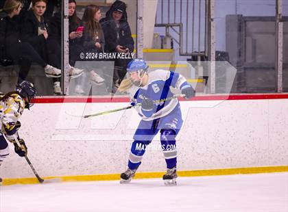 Thumbnail 3 in Braintree vs Malden Catholic (Hingham Showcase) photogallery.