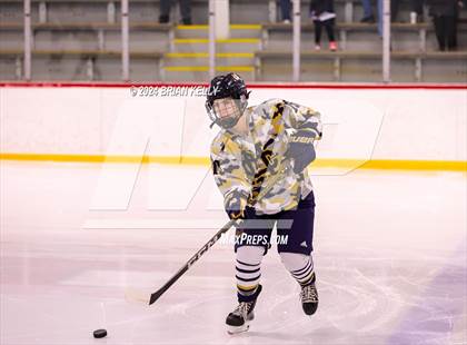 Thumbnail 1 in Braintree vs Malden Catholic (Hingham Showcase) photogallery.
