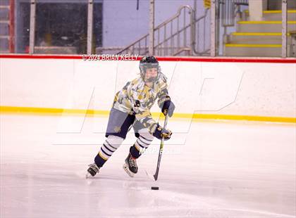 Thumbnail 2 in Braintree vs Malden Catholic (Hingham Showcase) photogallery.