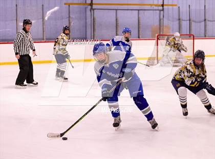 Thumbnail 1 in Braintree vs Malden Catholic (Hingham Showcase) photogallery.