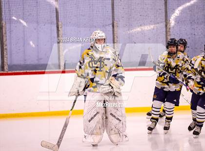 Thumbnail 2 in Braintree vs Malden Catholic (Hingham Showcase) photogallery.