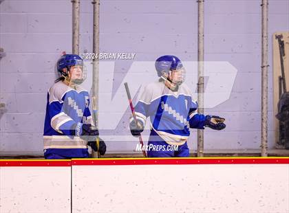 Thumbnail 2 in Braintree vs Malden Catholic (Hingham Showcase) photogallery.