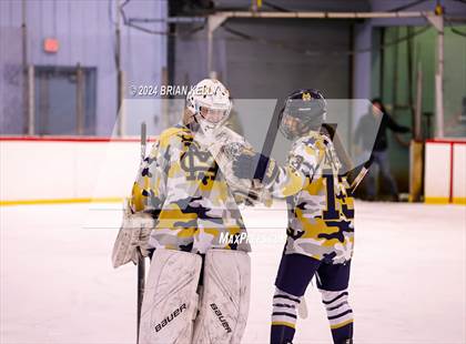 Thumbnail 1 in Braintree vs Malden Catholic (Hingham Showcase) photogallery.