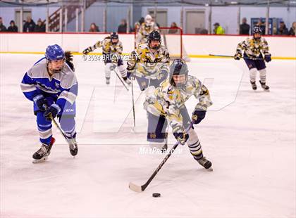 Thumbnail 3 in Braintree vs Malden Catholic (Hingham Showcase) photogallery.