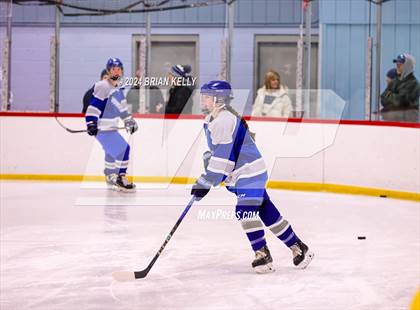 Thumbnail 1 in Braintree vs Malden Catholic (Hingham Showcase) photogallery.