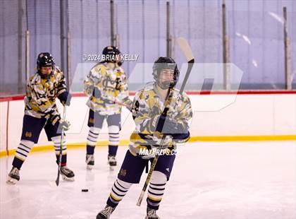 Thumbnail 2 in Braintree vs Malden Catholic (Hingham Showcase) photogallery.