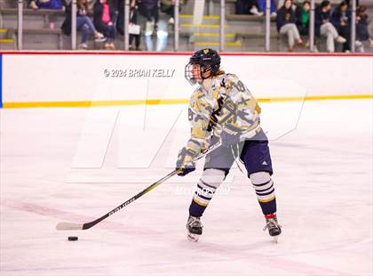 Thumbnail 3 in Braintree vs Malden Catholic (Hingham Showcase) photogallery.