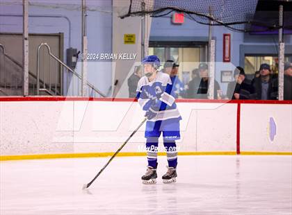 Thumbnail 3 in Braintree vs Malden Catholic (Hingham Showcase) photogallery.