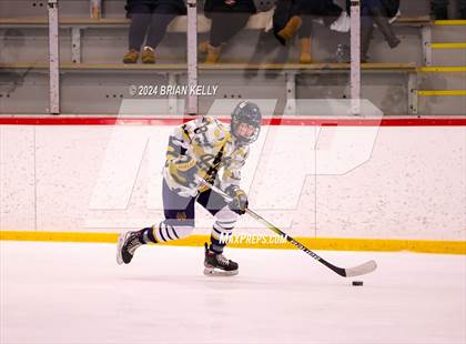 Thumbnail 1 in Braintree vs Malden Catholic (Hingham Showcase) photogallery.