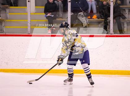 Thumbnail 2 in Braintree vs Malden Catholic (Hingham Showcase) photogallery.