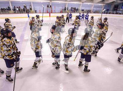 Thumbnail 2 in Braintree vs Malden Catholic (Hingham Showcase) photogallery.