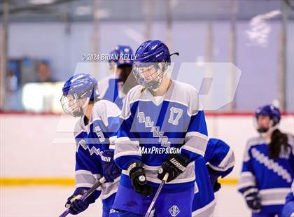 Thumbnail 3 in Braintree vs Malden Catholic (Hingham Showcase) photogallery.