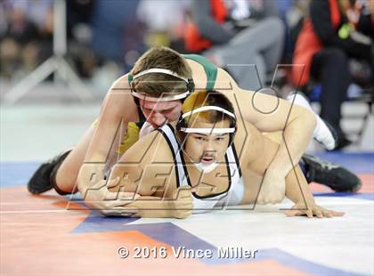 Thumbnail 2 in WIAA 3A 220 LB Championship  photogallery.