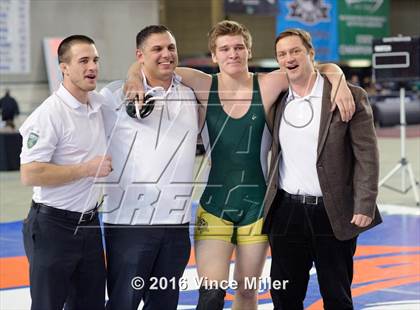 Thumbnail 3 in WIAA 3A 220 LB Championship  photogallery.