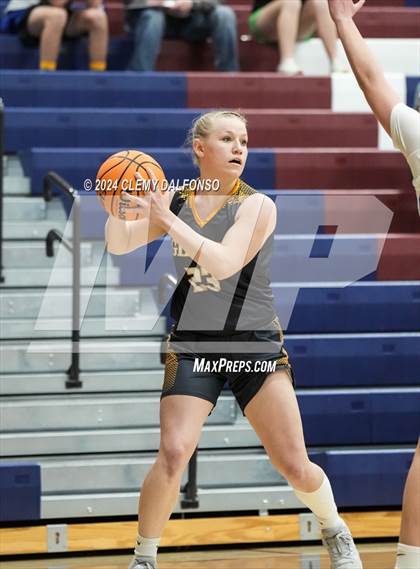 Thumbnail 3 in Gilpin County vs Denver Christian (CHSAA 2A District 7 Championship) photogallery.