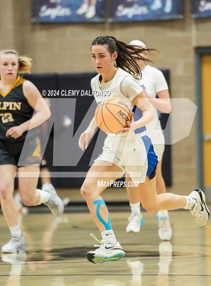 Thumbnail 3 in Gilpin County vs Denver Christian (CHSAA 2A District 7 Championship) photogallery.