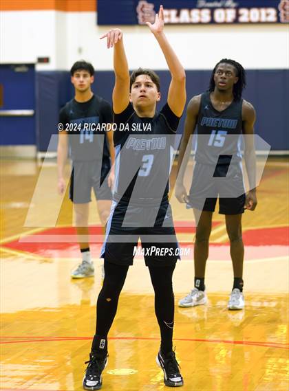 Thumbnail 3 in Seven Lakes vs Paetow photogallery.