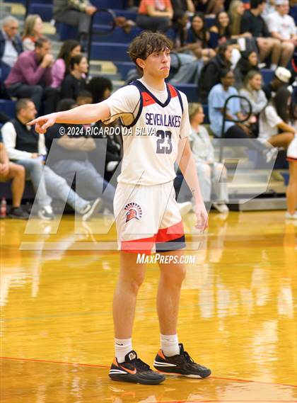 Thumbnail 2 in Seven Lakes vs Paetow photogallery.