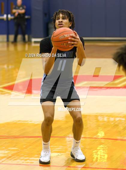 Thumbnail 3 in Seven Lakes vs Paetow photogallery.