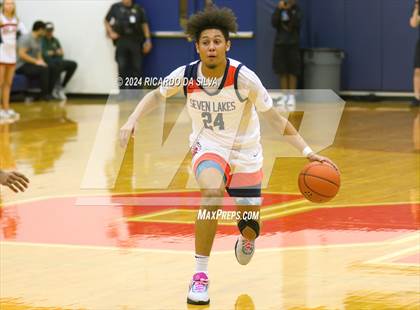 Thumbnail 1 in Seven Lakes vs Paetow photogallery.
