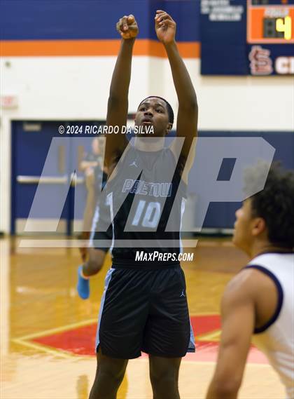 Thumbnail 1 in Seven Lakes vs Paetow photogallery.