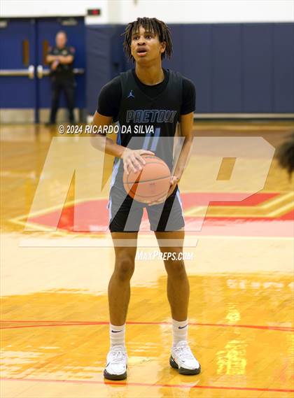 Thumbnail 2 in Seven Lakes vs Paetow photogallery.