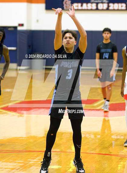 Thumbnail 2 in Seven Lakes vs Paetow photogallery.