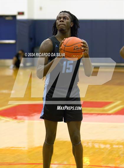 Thumbnail 3 in Seven Lakes vs Paetow photogallery.