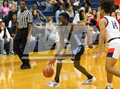 Thumbnail 2 in Seven Lakes vs Paetow photogallery.