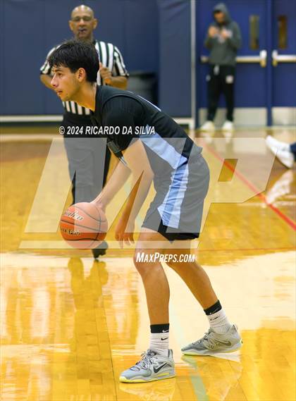 Thumbnail 3 in Seven Lakes vs Paetow photogallery.