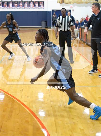 Thumbnail 2 in Seven Lakes vs Paetow photogallery.