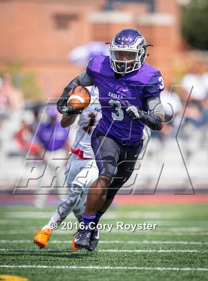 Thumbnail 3 in Avalon @ Gonzaga photogallery.