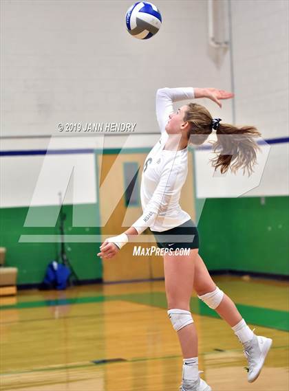 Thumbnail 2 in Dr. Phillips vs. Sacred Heart Cathedral Preparatory (Durango Fall Classic) photogallery.