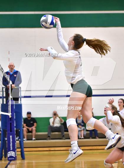 Thumbnail 3 in Dr. Phillips vs. Sacred Heart Cathedral Preparatory (Durango Fall Classic) photogallery.
