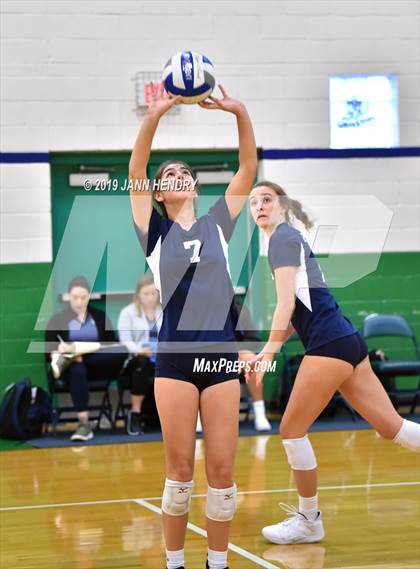 Thumbnail 3 in Dr. Phillips vs. Sacred Heart Cathedral Preparatory (Durango Fall Classic) photogallery.