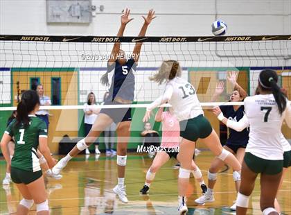 Thumbnail 3 in Dr. Phillips vs. Sacred Heart Cathedral Preparatory (Durango Fall Classic) photogallery.