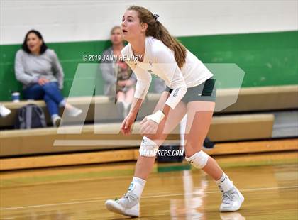 Thumbnail 3 in Dr. Phillips vs. Sacred Heart Cathedral Preparatory (Durango Fall Classic) photogallery.