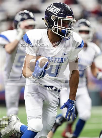 Thumbnail 2 in Susquehanna Valley vs. Dobbs Ferry (NYSPHSAA Class C Final) photogallery.