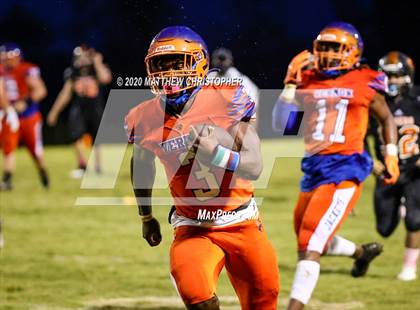 Thumbnail 3 in Vernon vs. Graceville photogallery.