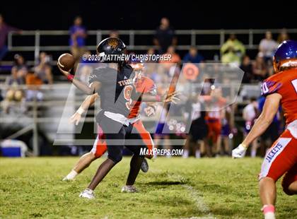 Thumbnail 2 in Vernon vs. Graceville photogallery.