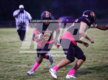 Thumbnail 2 in Vernon vs. Graceville photogallery.