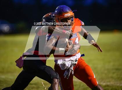 Thumbnail 3 in Vernon vs. Graceville photogallery.