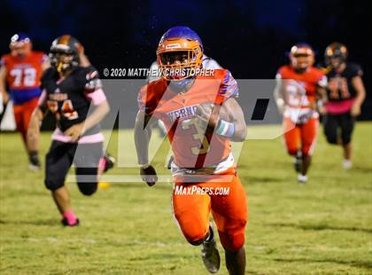 Thumbnail 2 in Vernon vs. Graceville photogallery.