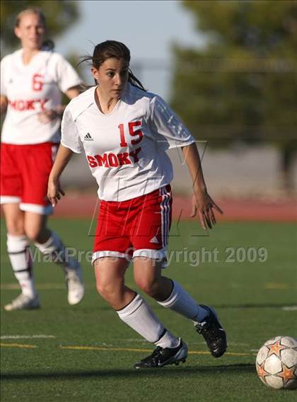Thumbnail 1 in Arapahoe @ Smoky Hill photogallery.