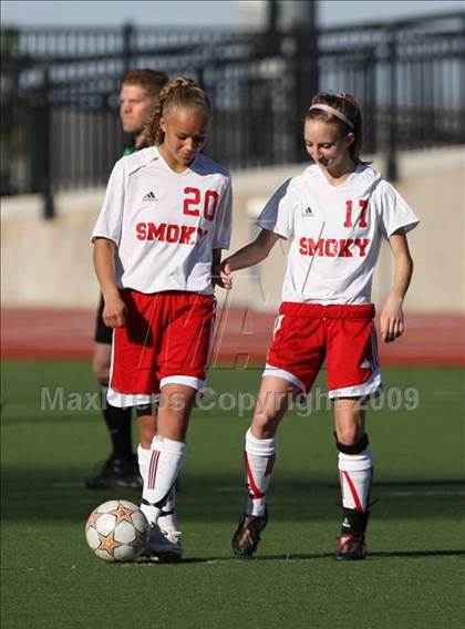 Thumbnail 3 in Arapahoe @ Smoky Hill photogallery.