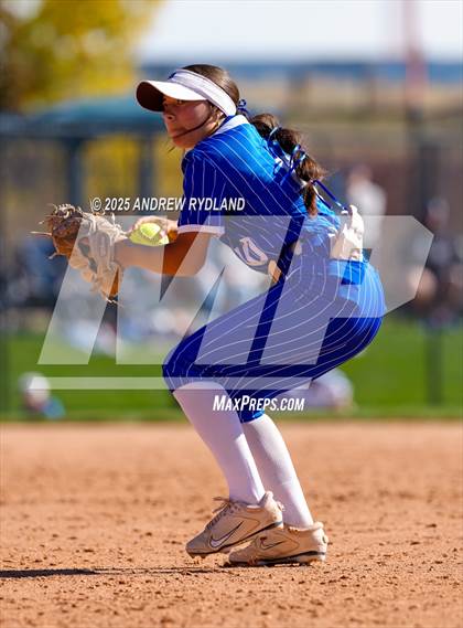 Thumbnail 1 in Broomfield vs. Eaglecrest (CHSAA 5A Semifinal) photogallery.